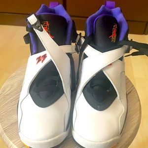 Jordan 8 Retro Three Peat size 7Y